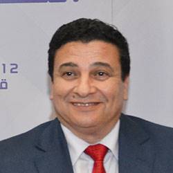 الدكتور عاطف الفقي